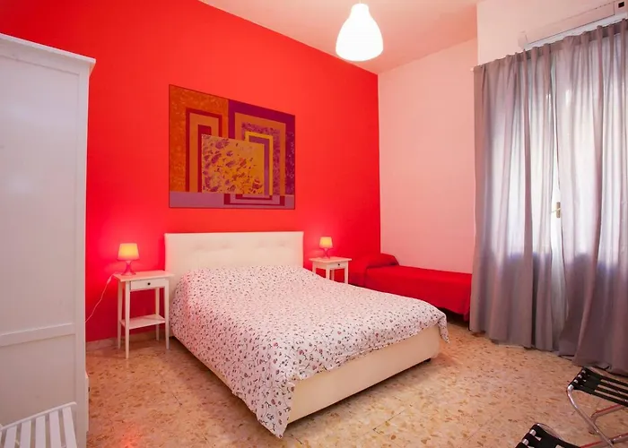Large Near Coliseum Appartement *